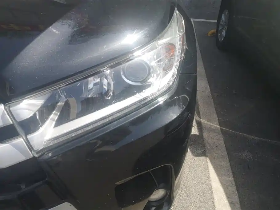 Highlander 2.0 T 4 WD Elite 7-seat CN-VI