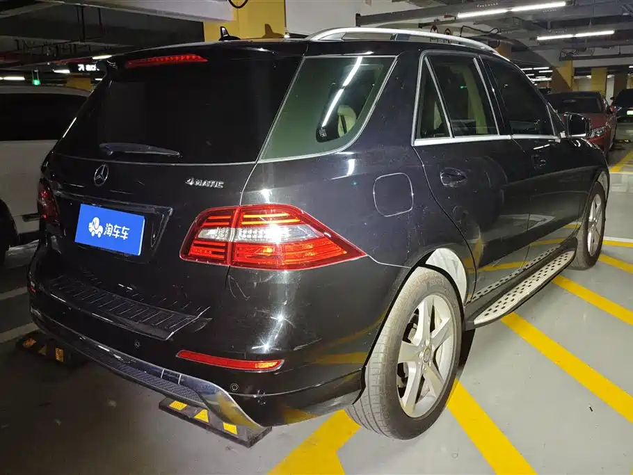 Mercedes-Benz M-Class ML 300