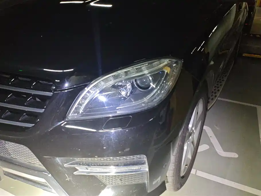 Mercedes-Benz M-Class ML 300