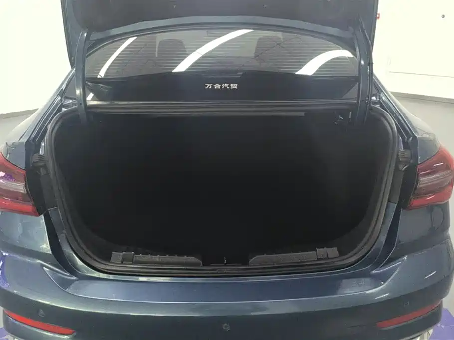 Escort 1.5 L Auto Diamond