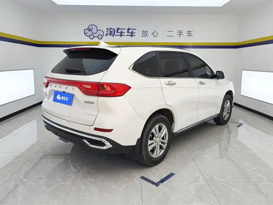 Haval M6 PLUS 1.5 T Manual Elite Connected