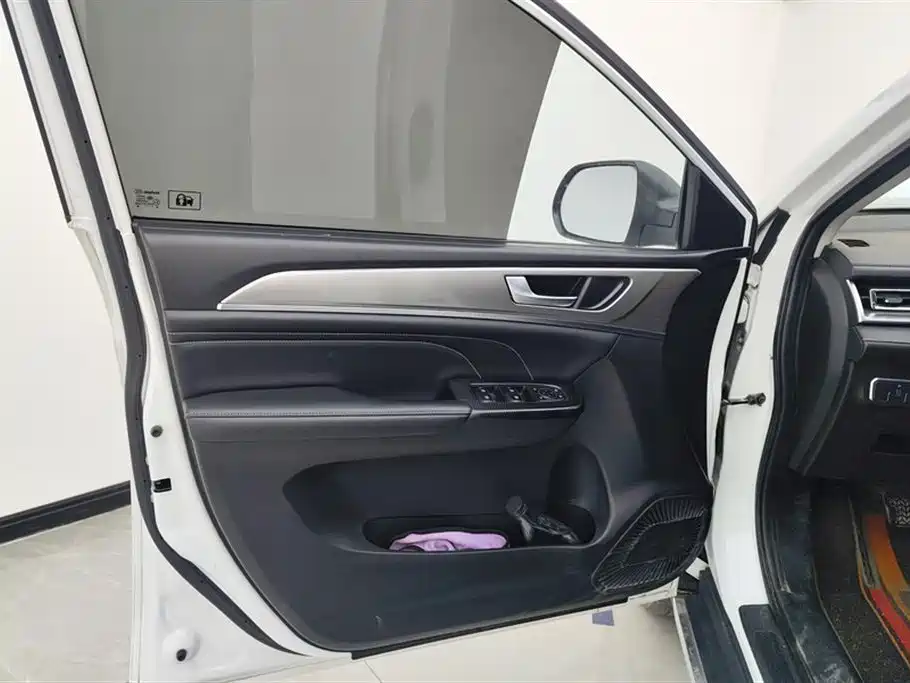 Haval M6 PLUS 1.5 T Manual Elite Connected