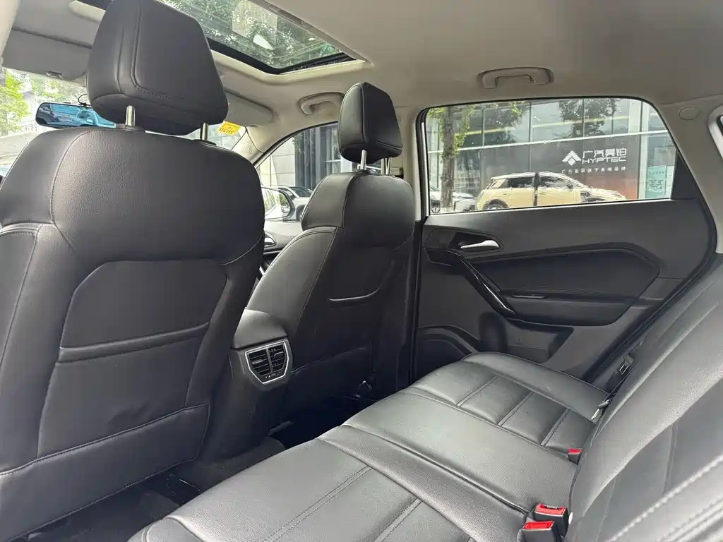 Ruiteng 1.5 TGI TST Luxury