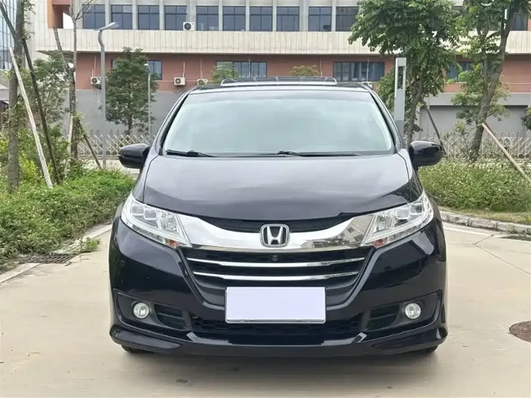 Honda Odyssey Facelift 2.4 L Supreme
