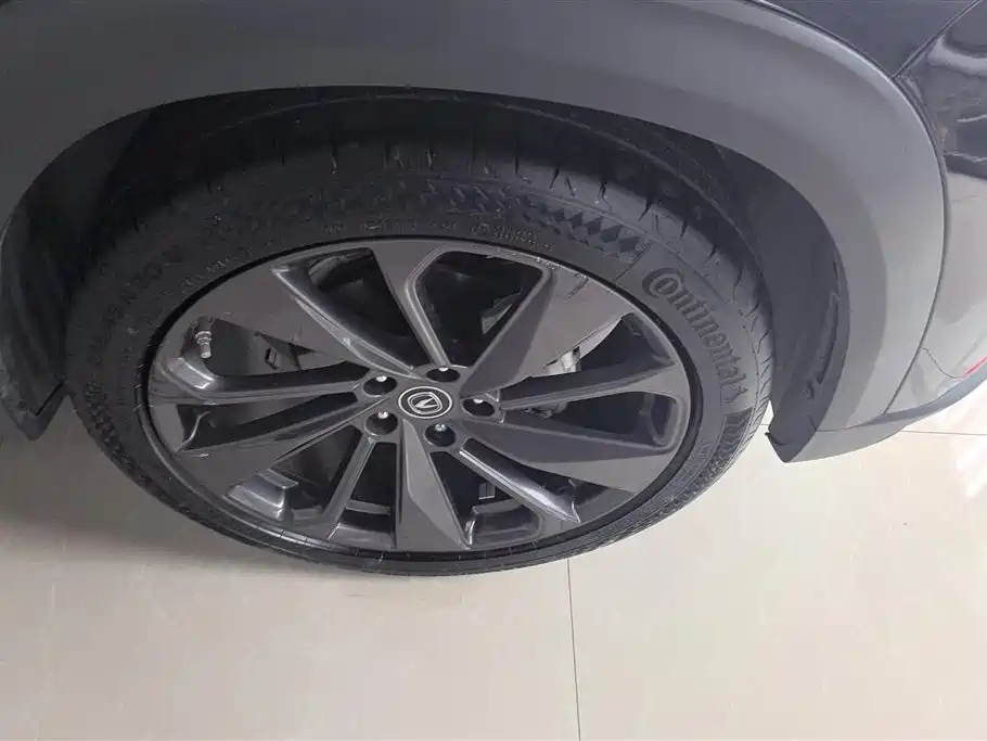 Changan UNI-T 1.5 T Distinguished
