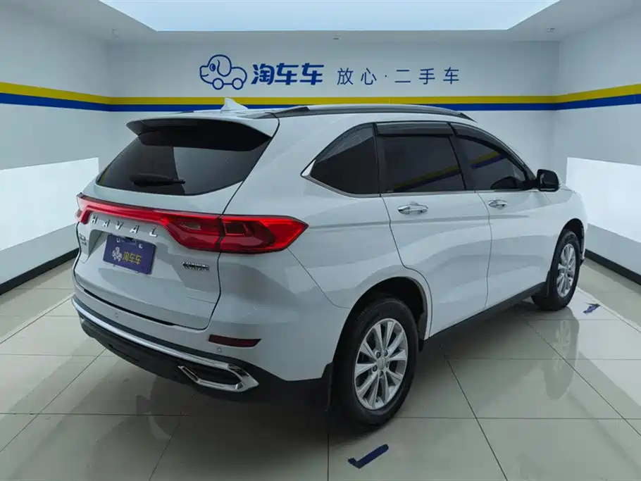 Haval M6 PLUS 1.5 T DCT Luxury Connected