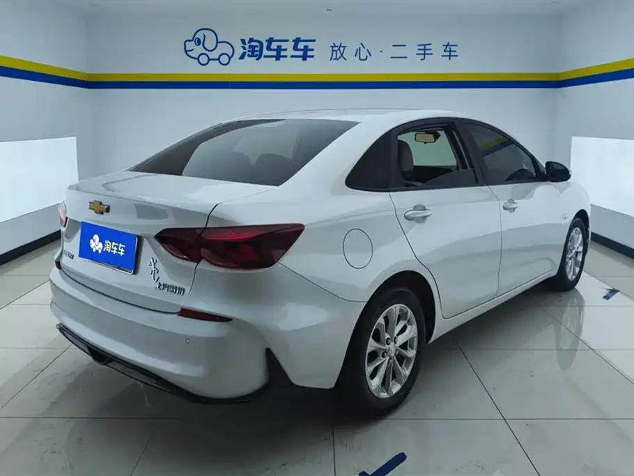 Monza 1.5 L DCT Joy