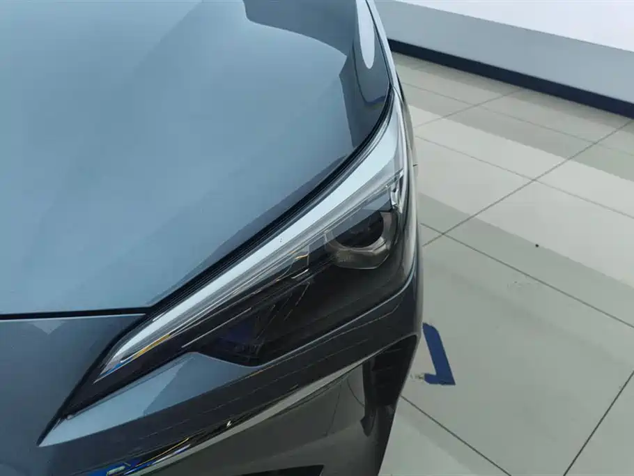 Roewe i5 1.5 L CVT Luxury