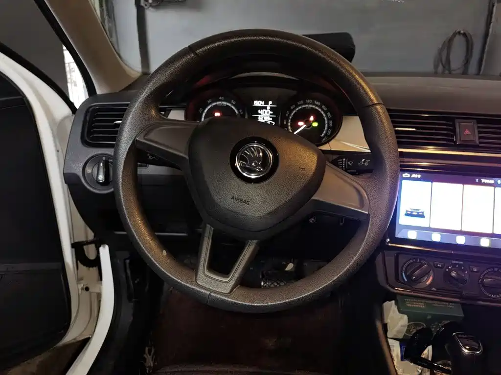 Rapid 昕锐 2020款 1.5 L 自动标准版