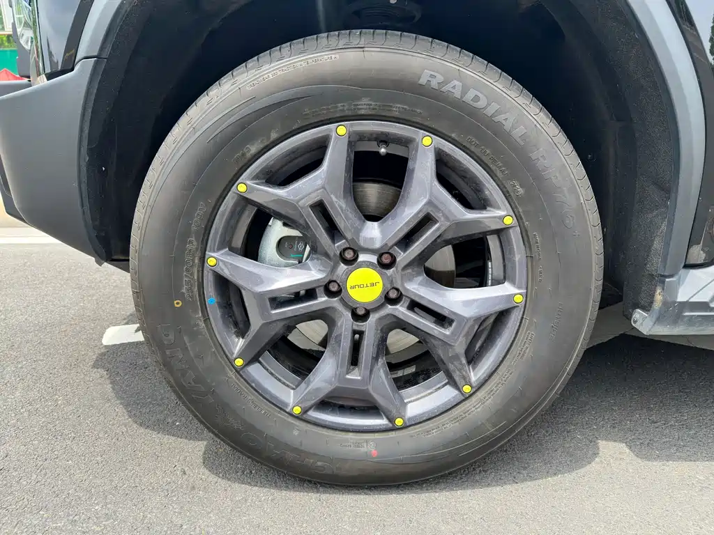 Jetour Traveller 2.0 T 4 WD Cross PRO