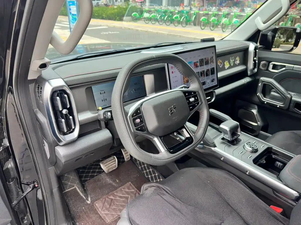 Jetour Traveller 2.0 T 4 WD Cross PRO
