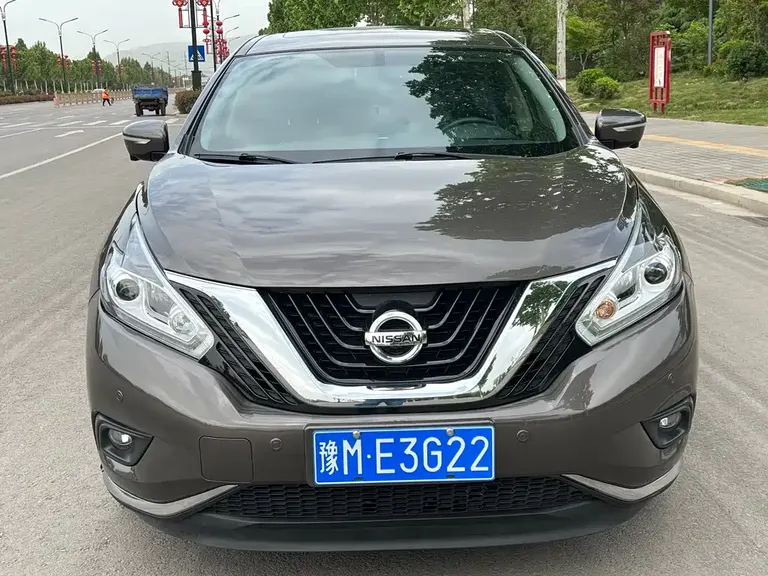 Nissan Murano 2.5 L XL 2 WD Connected Luxury CN-VI