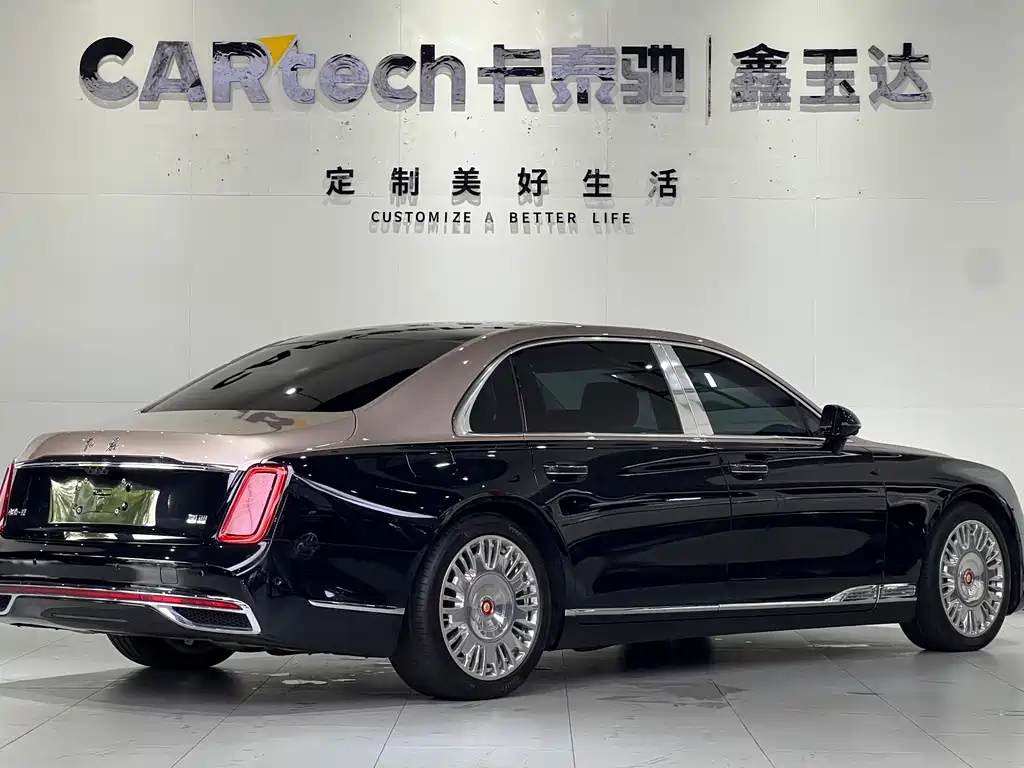 Hongqi Jinkuihua Guoya 4.0 T V8
