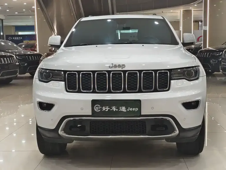 Jeep Grand Cherokee (Import) 3.0 L Elite Navigation