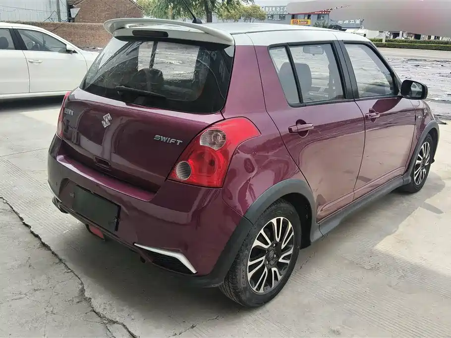 Swift 1.5 L Auto 20 Anniversary Limited
