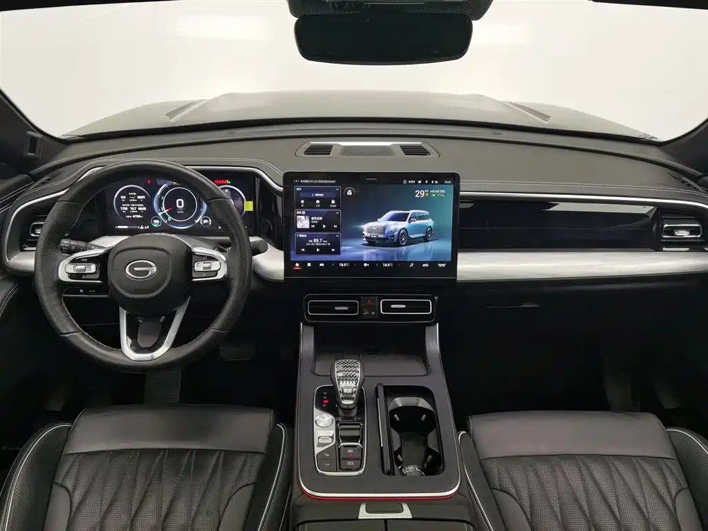 GAC Trumpchi GS8 Navigator Series 2.0 TGDI 2 WD Distinguished (7-seat)