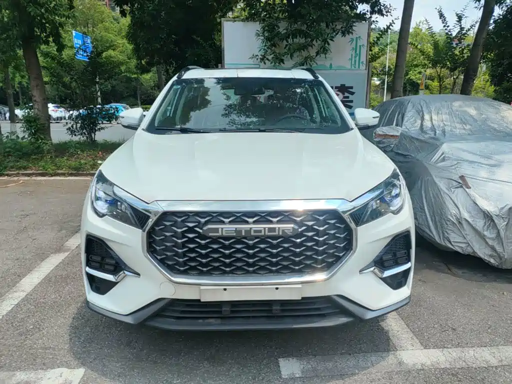 Jetour X70 捷途X70 2025款 1.5 T DCT臻享版 7座
