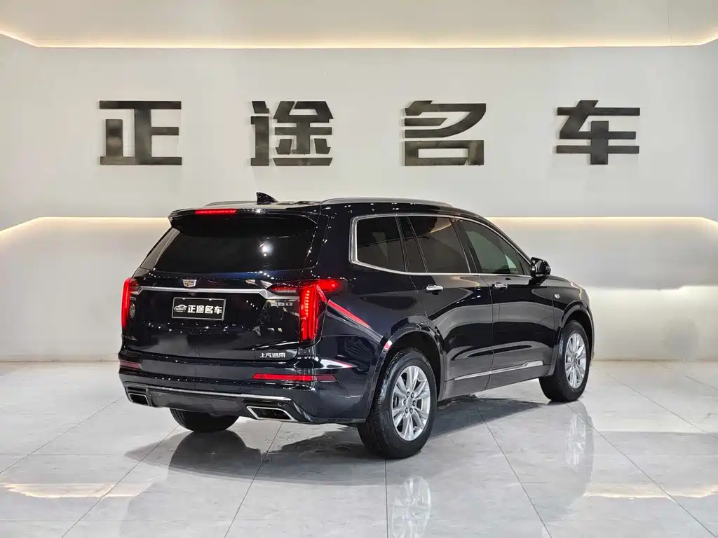 Cadillac XT6 28 T 6-seat Style