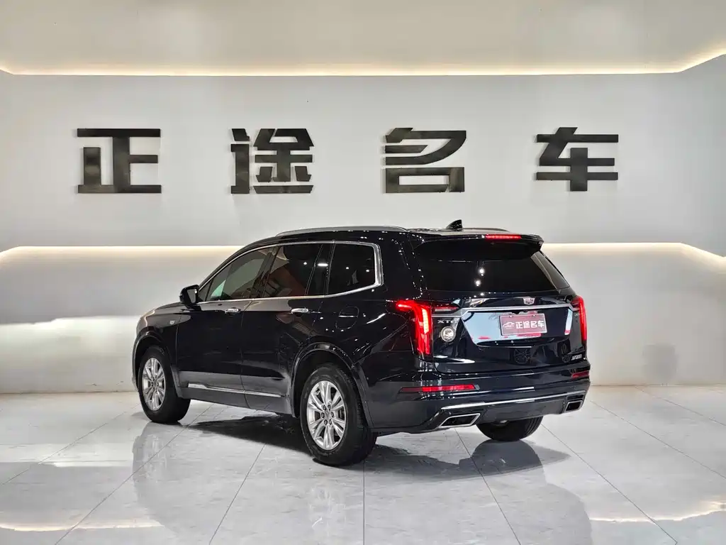 Cadillac XT6 28 T 6-seat Style