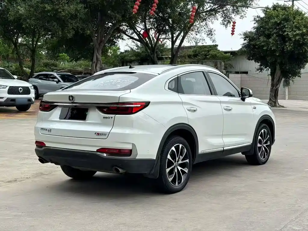 Changan CS85 Coupe 1.5 T DCT CN-VI