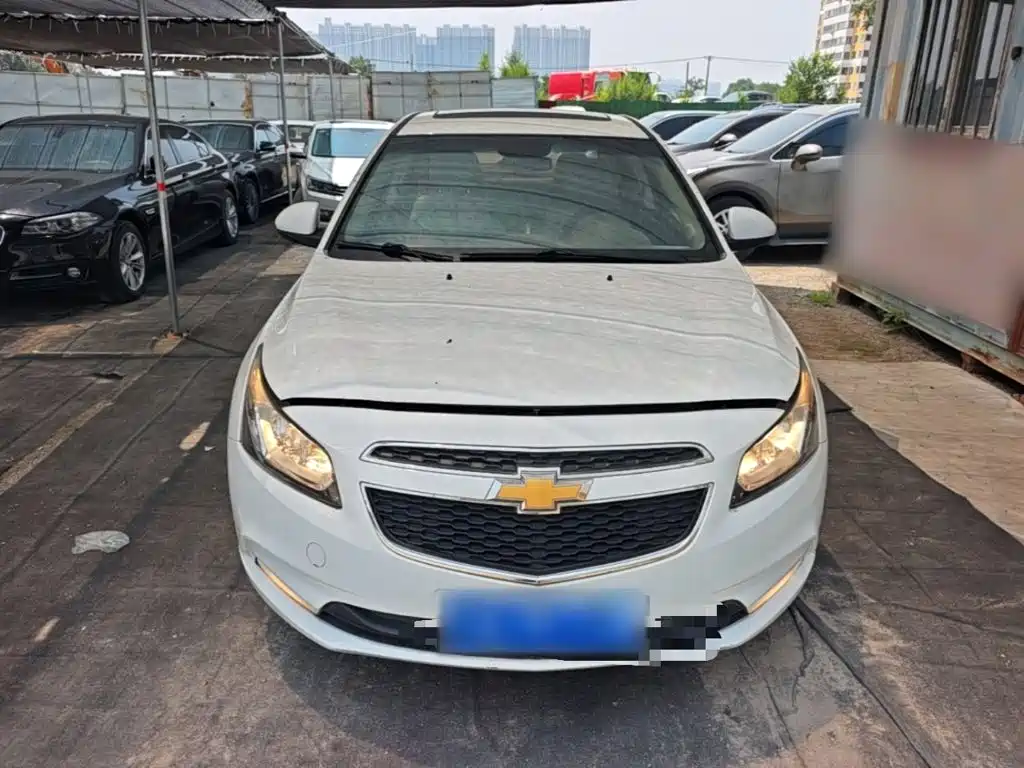 Cruze 1.5 L Classic SE MT