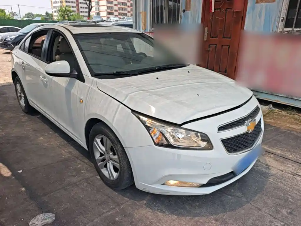 Cruze 1.5 L Classic SE MT