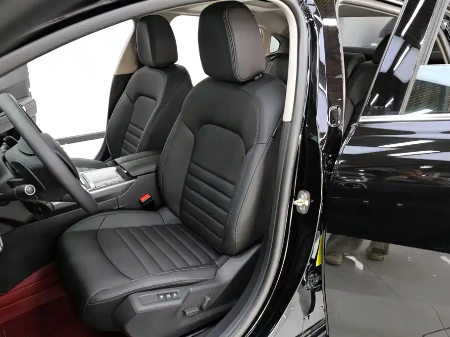 Citroën C6 400 THP Comfort