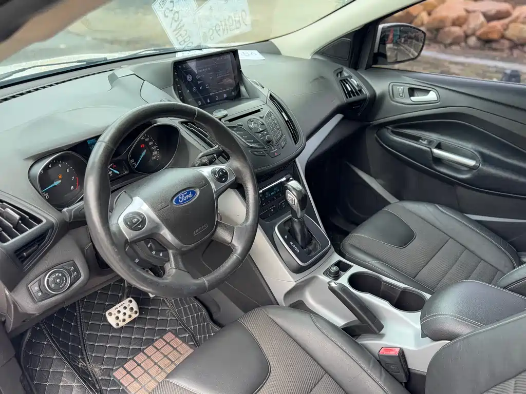 Kuga 1.5 L GTDi 2 WD Style