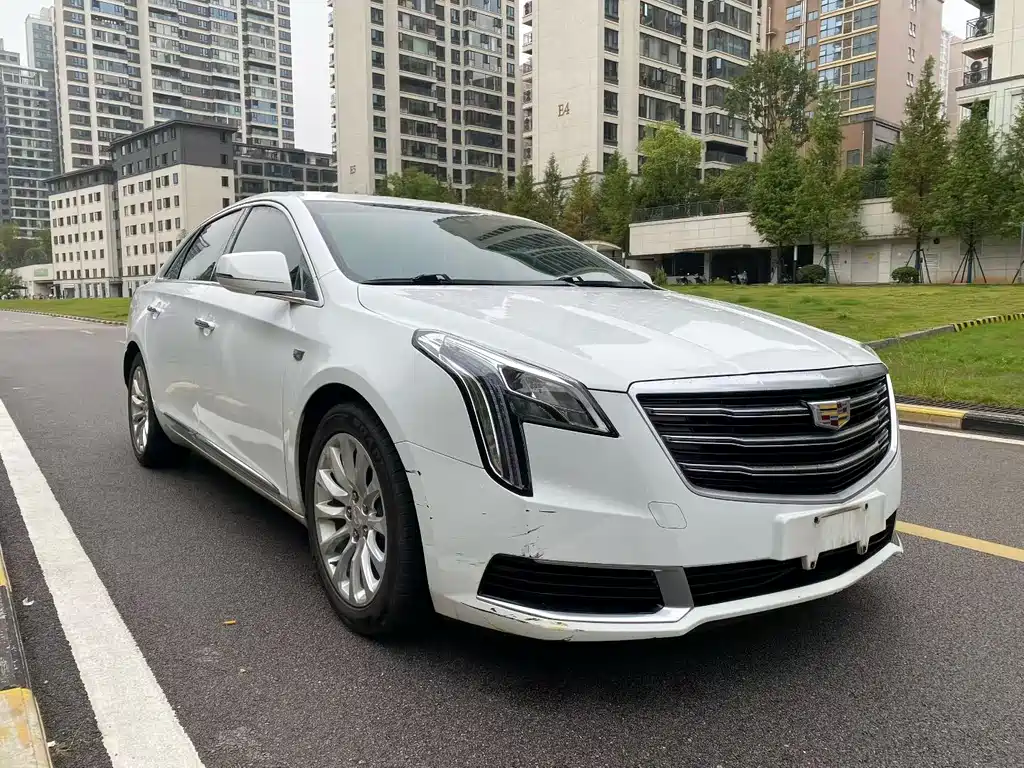 Cadillac XTS 28 T Tech