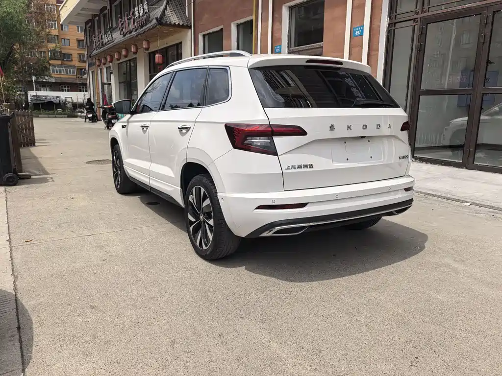 Karoq 柯珞克 2022款 改款 TSI280 奢享版