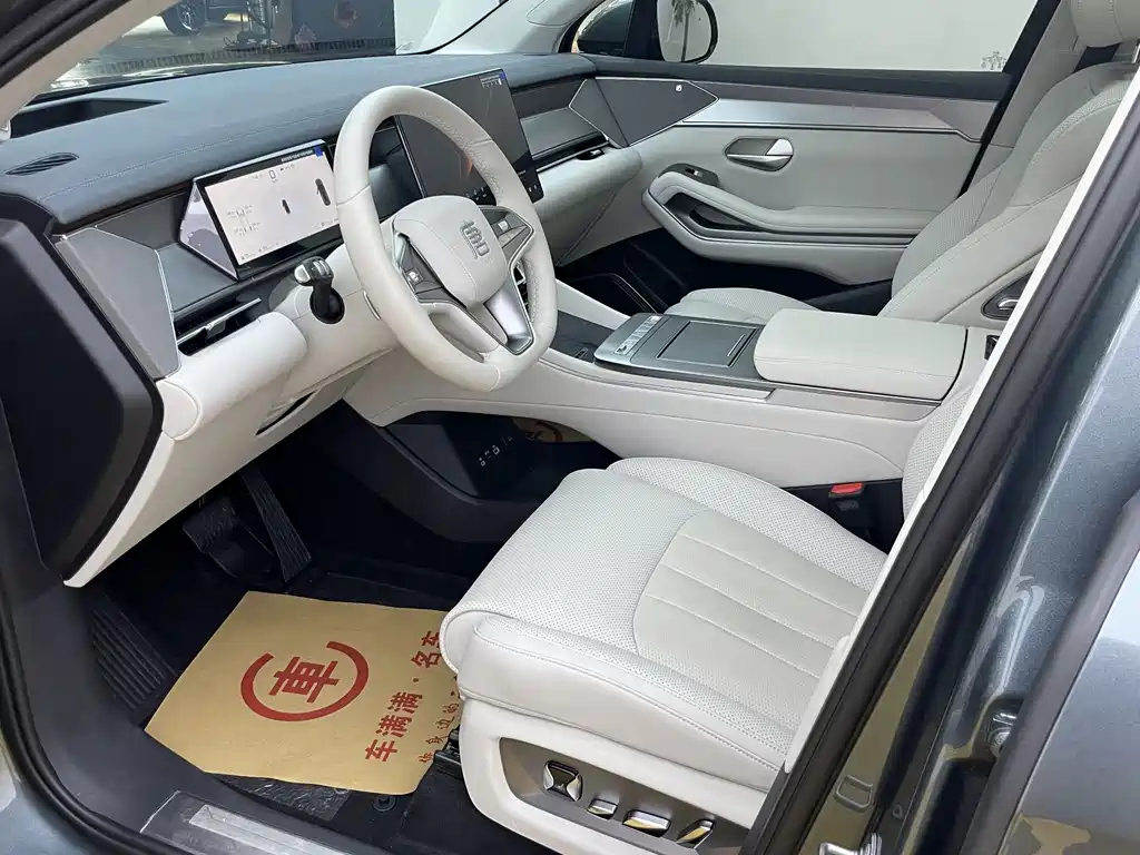 Tang L DM 200 KM 4 WD Lidar Flagship