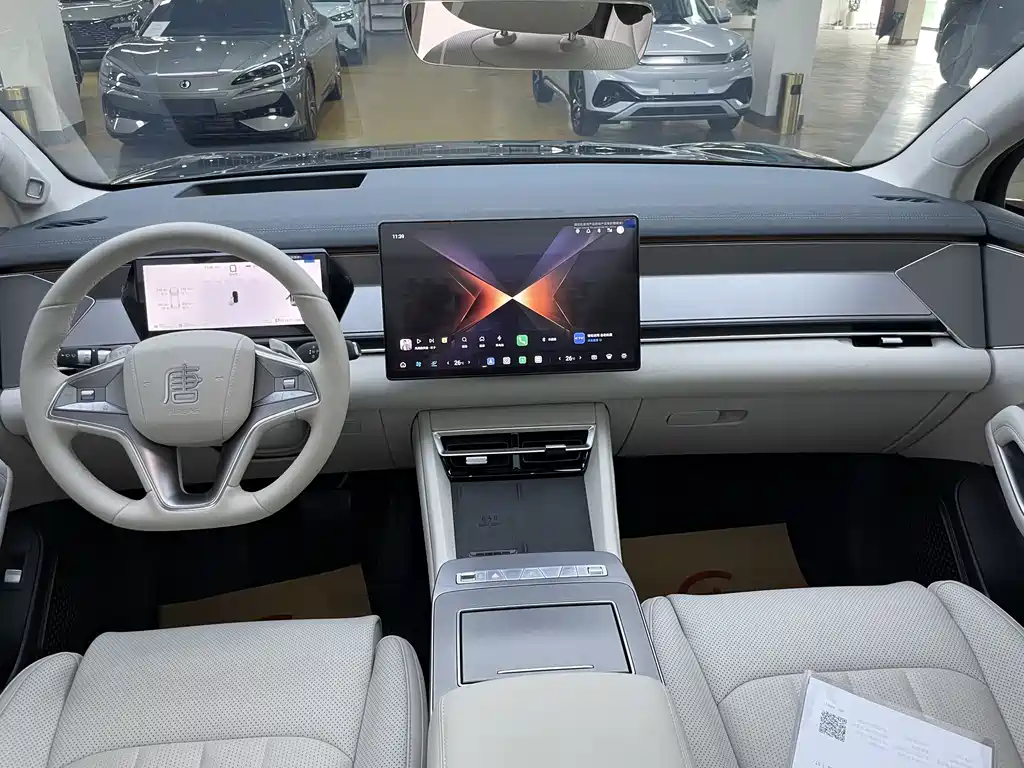 Tang L DM 200 KM 4 WD Lidar Flagship