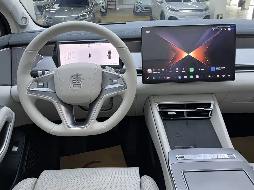 Tang L DM 200 KM 4 WD Lidar Flagship