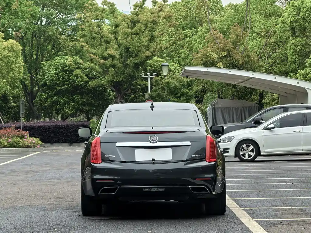Cadillac CTS (Import) 28 T Luxury