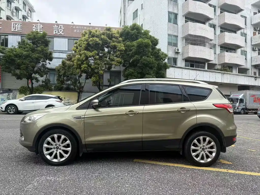 Kuga 1.5 L GTDi 2 WD Comfort