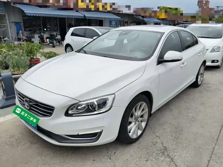 Volvo S60 S60 L 2.0 T Smart Vision