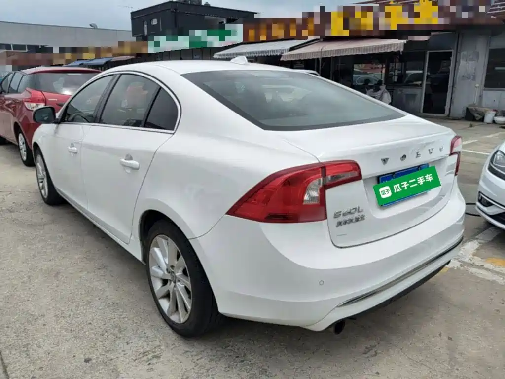 Volvo S60 S60 L 2.0 T Smart Vision