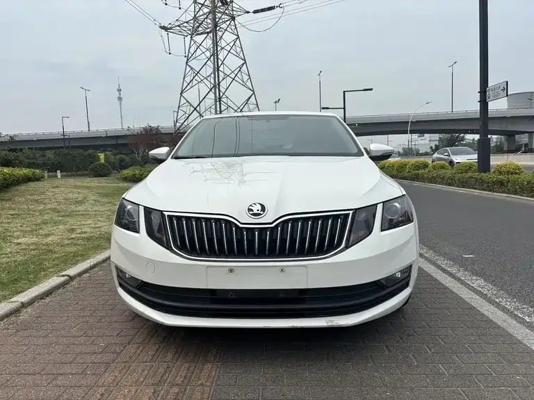 Skoda Octavia 1.6 L Auto Comfort