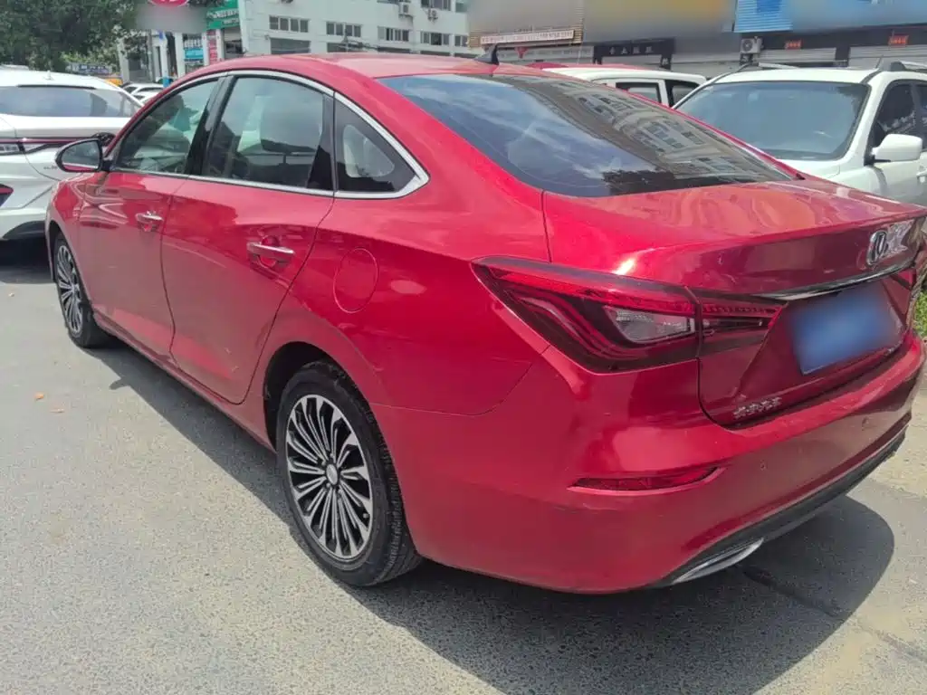 Eado Blue Whale 280 T GDI DCT Top Speed