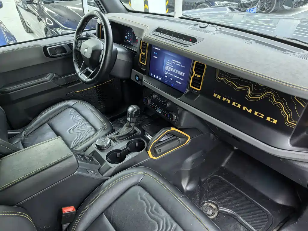Ford Bronco 2.3 T Badlands