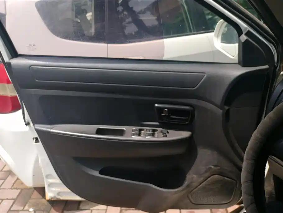 Fengguang 330 1.5 L Manual Utility I DK15