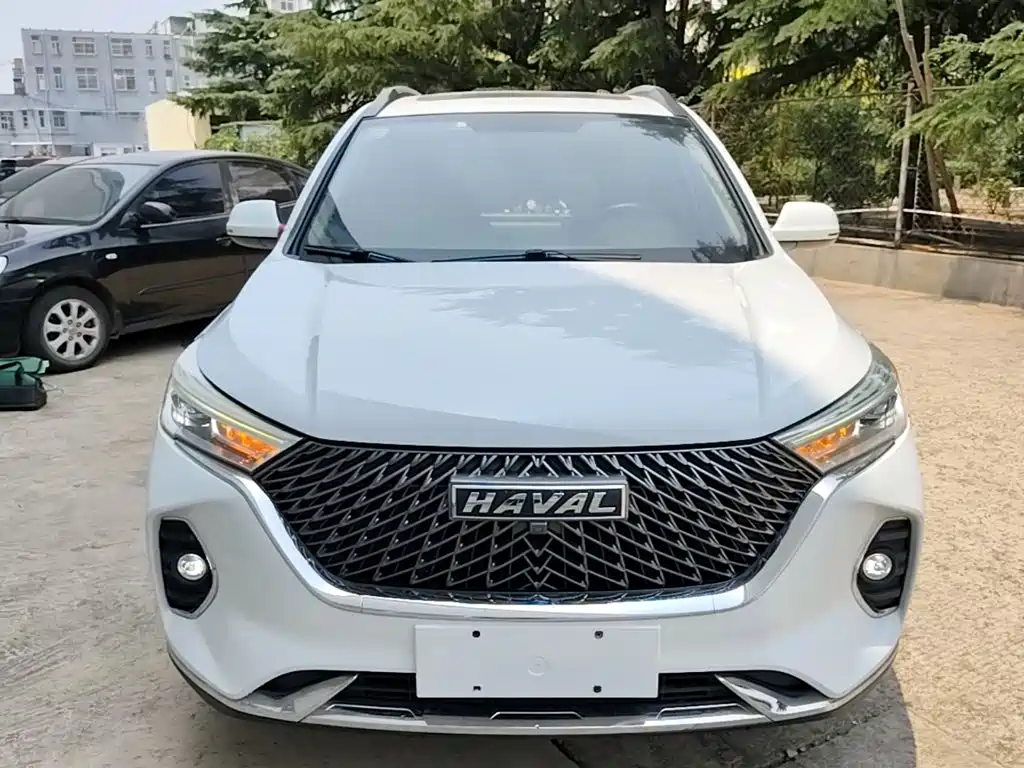 Haval M6 PLUS 1.5 T Manual Luxury Connected