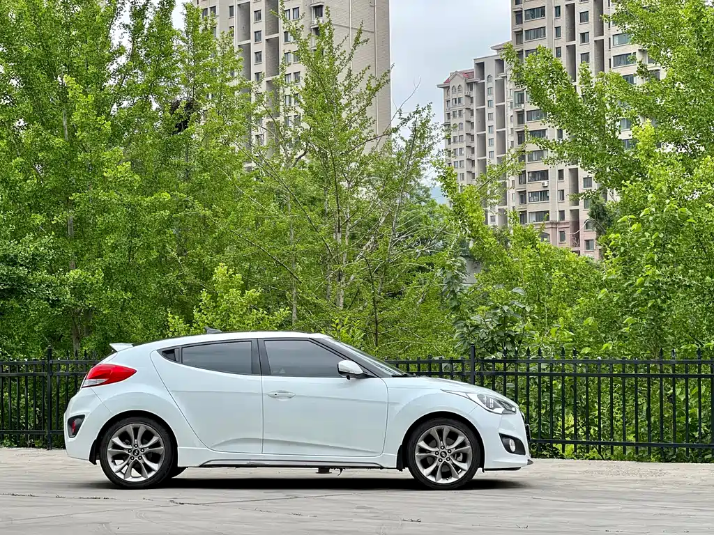 Veloster Veloster飞思 2015款 1.6 T 自动豪华版