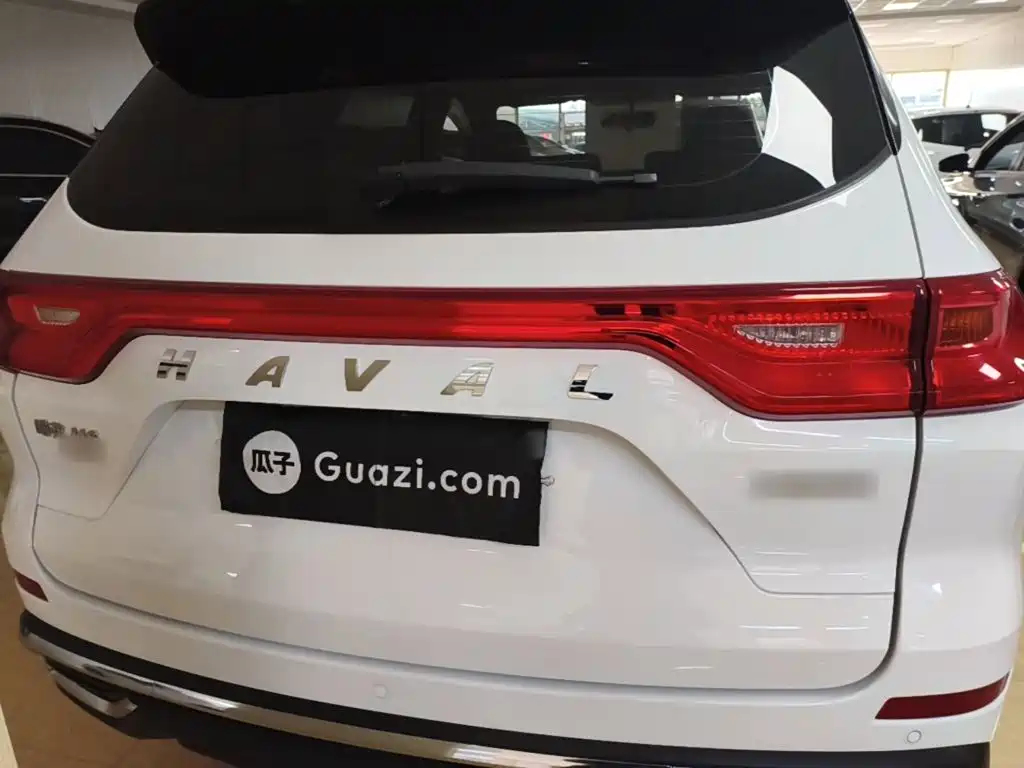 Haval M6 PLUS 1.5 T DCT Luxury Connected