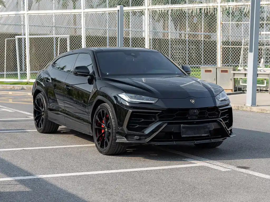Urus 4.0 T V8