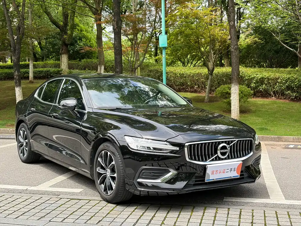 Volvo S60 T4 Smart Ease Luxury