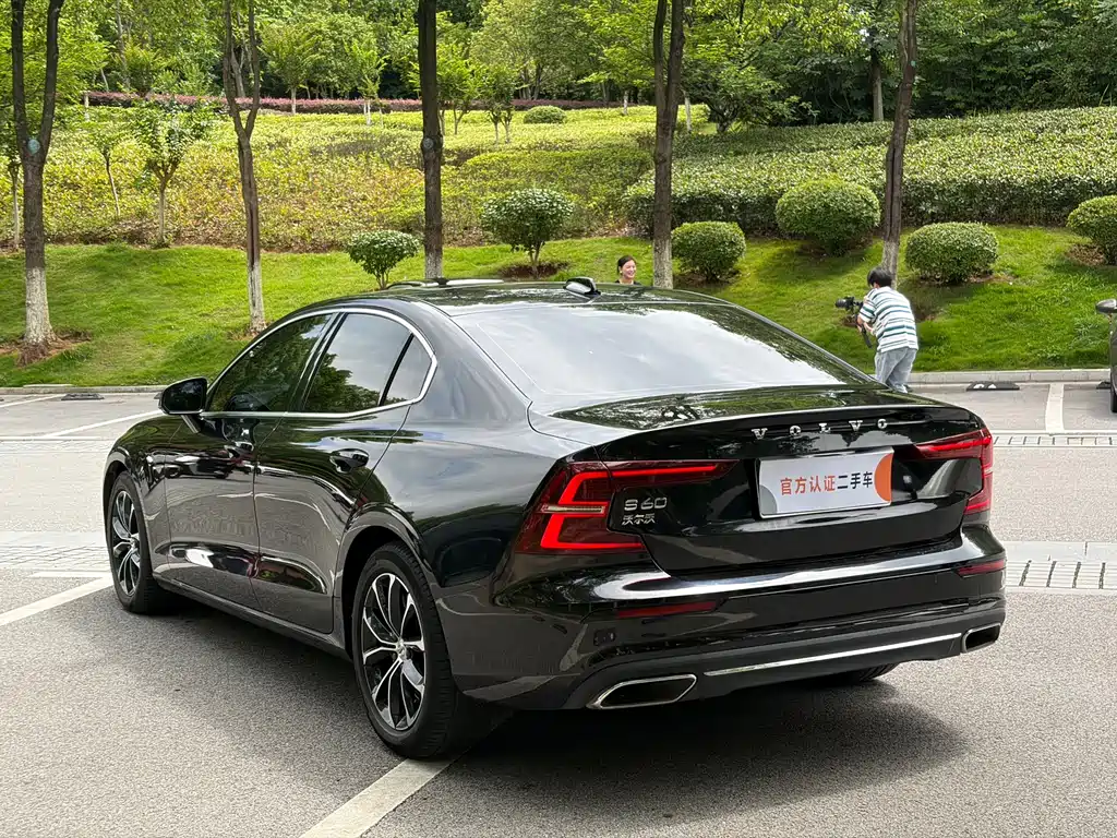 Volvo S60 T4 Smart Ease Luxury