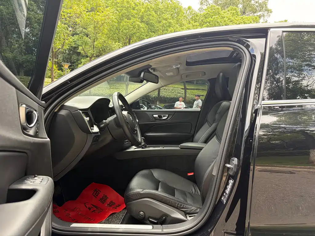 Volvo S60 T4 Smart Ease Luxury