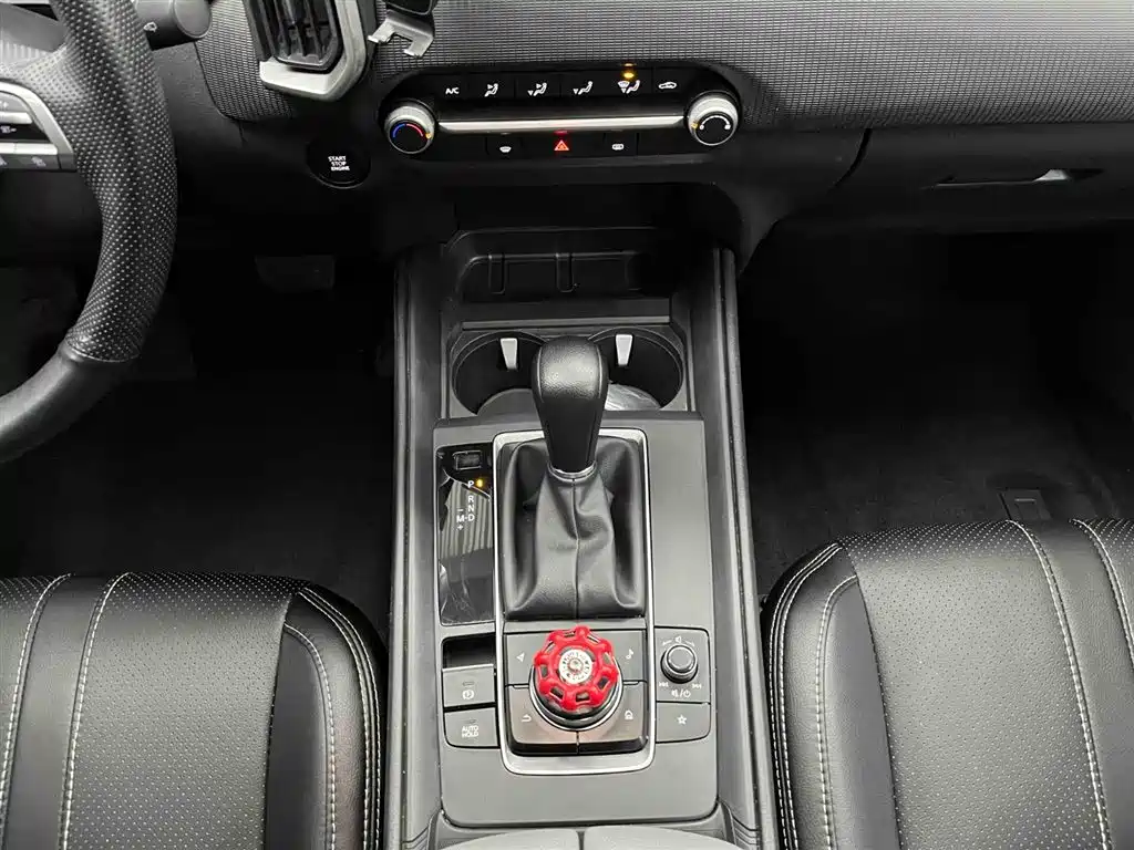 Mazda CX-50 2.0 L