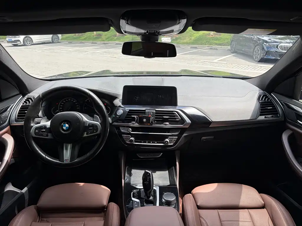 BMW X4 xDrive25 i M Sport Package